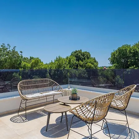 Pervan Holiday home *